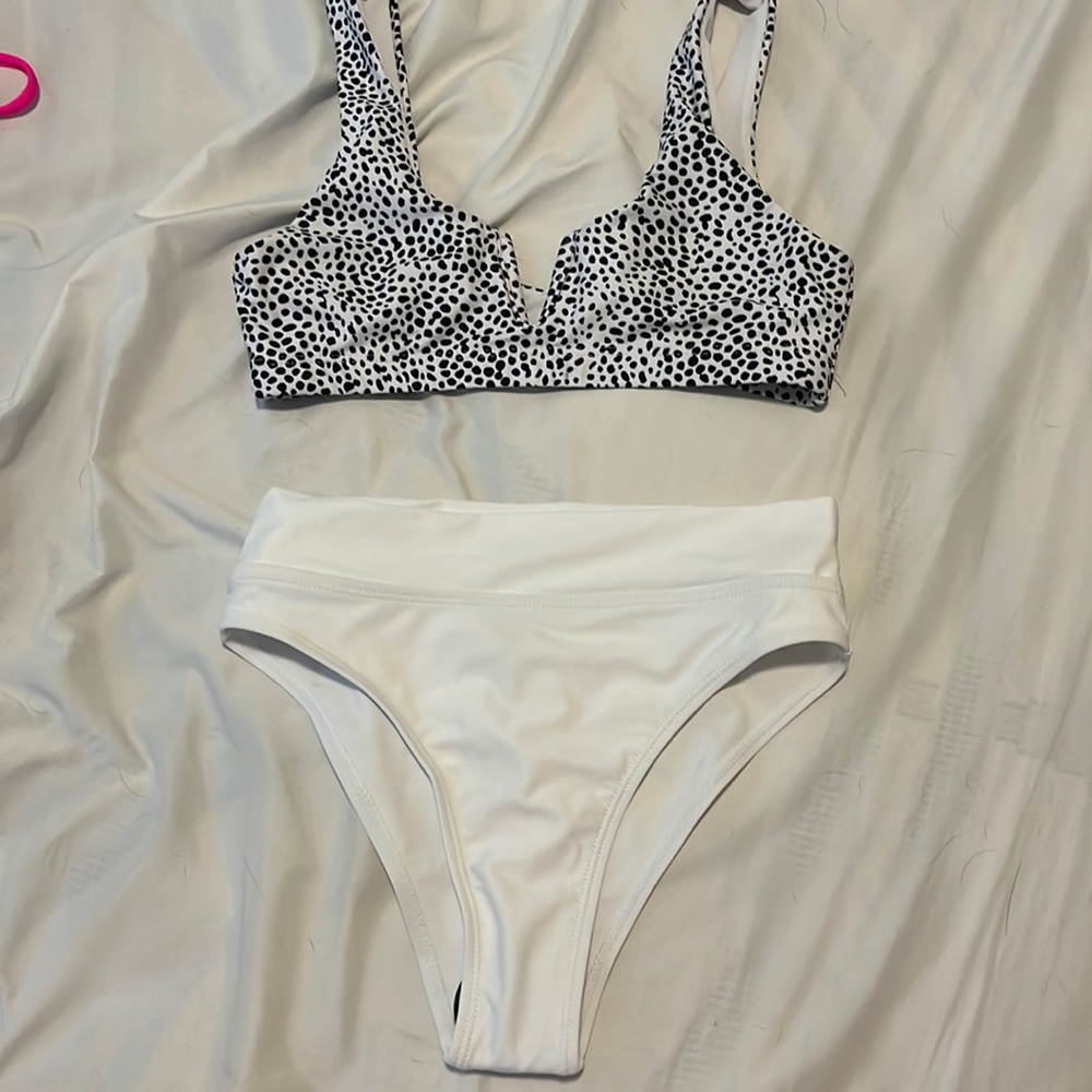 Shein Black and White Bathing Suit!!
